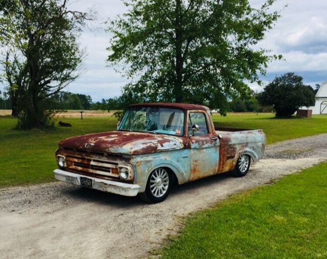 Ford F-100 1962 image number 0