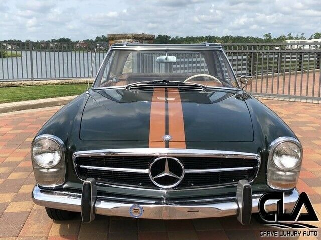 Mercedes-Benz 230SL Roadster 1966 image number 35