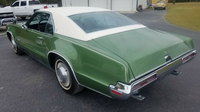 Oldsmobile Toronado 1970 image number 3