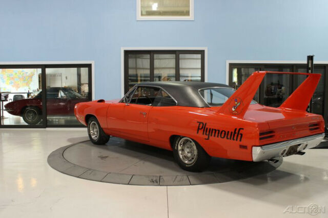 Plymouth Road Runner 1970 image number 26