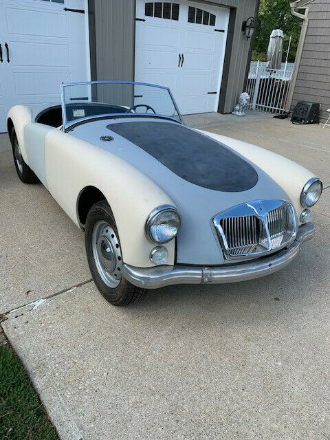 MG MGA 1959 image number 1