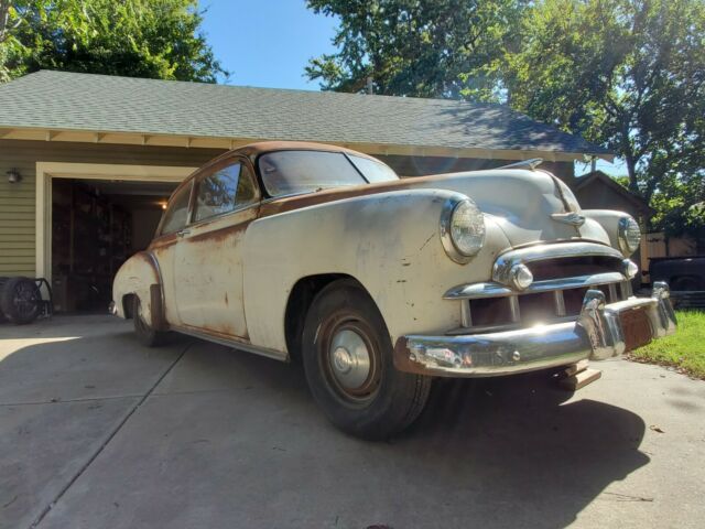 Chevrolet Styleline Special 1949 image number 22