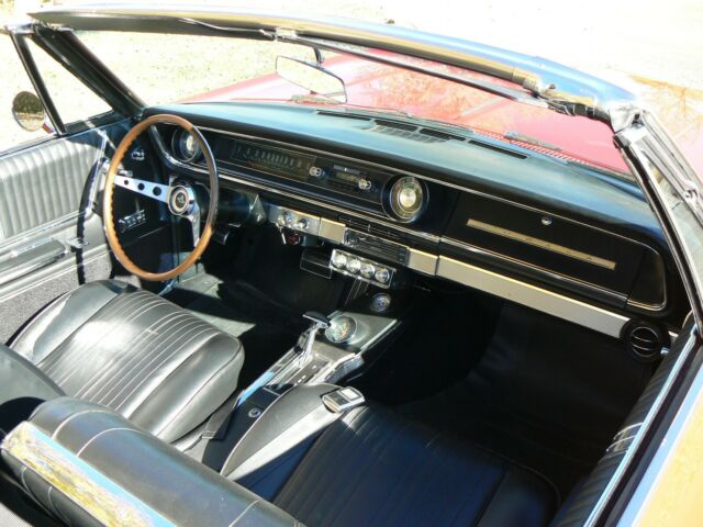 Chevrolet Impala 1965 image number 16