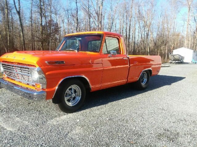 Ford F-100 1968 image number 0