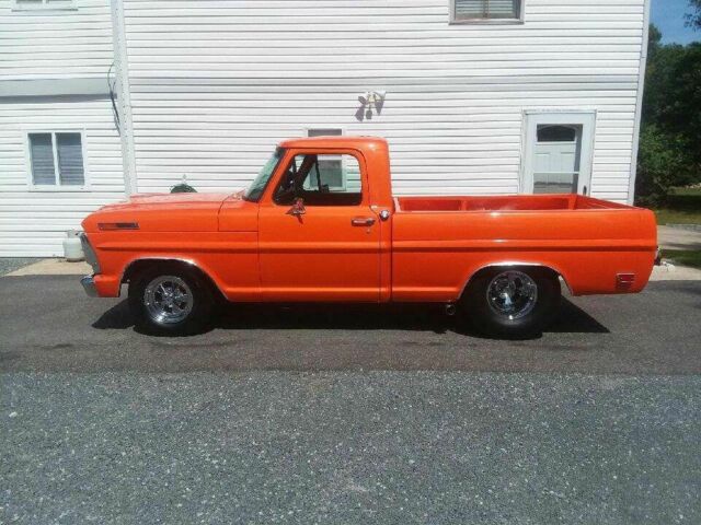 Ford F-100 1968 image number 1