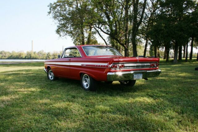 Mercury Comet 1964 image number 2