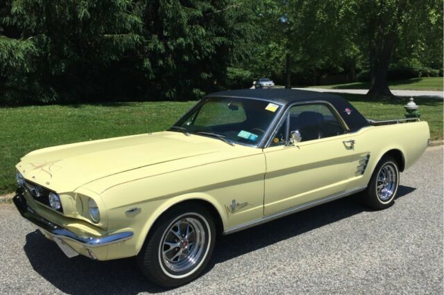 Ford Mustang Ranchero 1966 image number 9