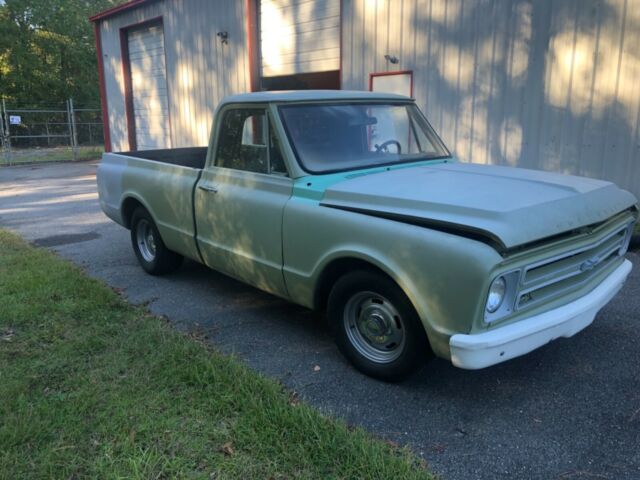 Chevrolet C-10 1967 image number 14