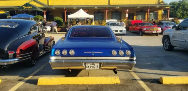 Chevrolet Impala 1965 image number 1