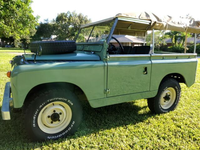 Land Rover Defender 1965 image number 11