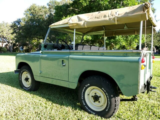 Land Rover Defender 1965 image number 12