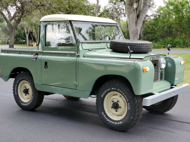 Land Rover Defender 1965 image number 17