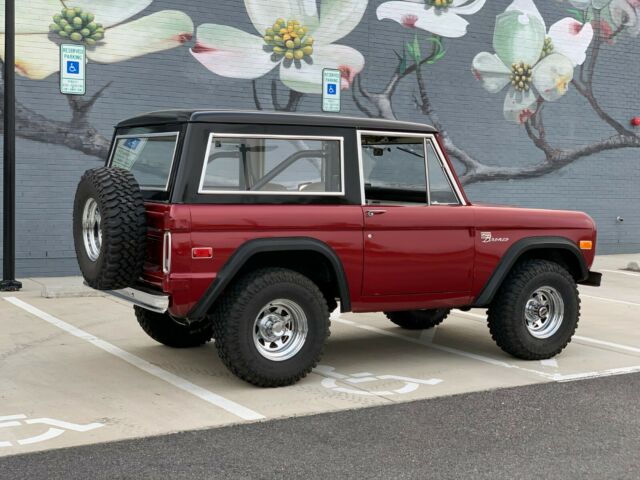 Ford Bronco 1975 image number 28