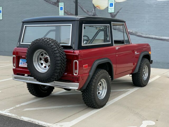 Ford Bronco 1975 image number 31