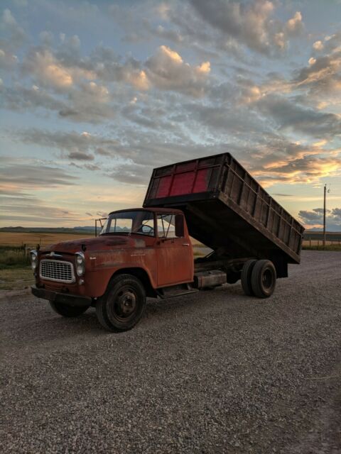 International Harvester B-160 Series 1960 image number 16