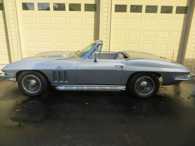 Chevrolet Corvette 1966 image number 0