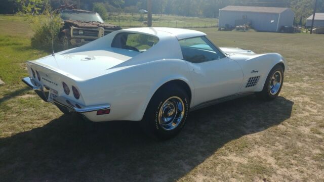 Chevrolet Corvette 1971 image number 2