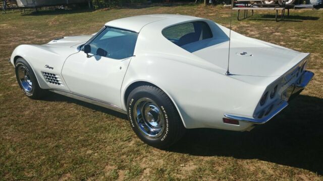 Chevrolet Corvette 1971 image number 29