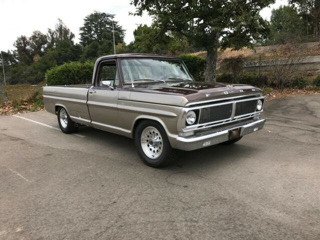 Ford F-250 1972 image number 2