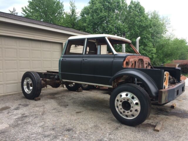 Chevrolet C-10 1968 image number 0