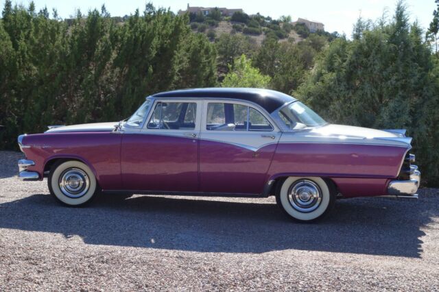 Dodge Royal Lancer 1955 image number 0