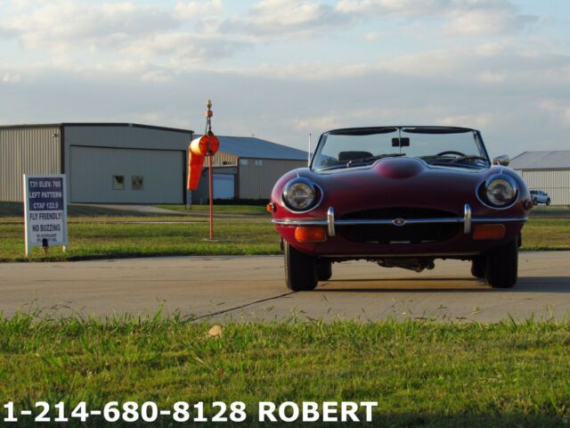 Jaguar E-Type 1969 image number 47