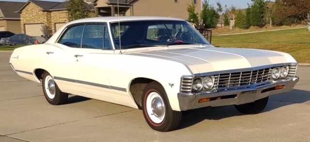 Chevrolet Impala 1967 image number 0