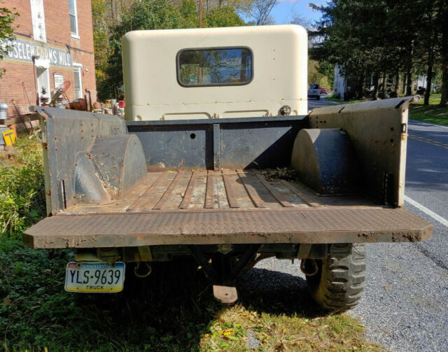 Dodge Power Wagon 1952 image number 19