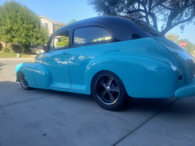 Chevrolet Fleetline 1948 image number 15