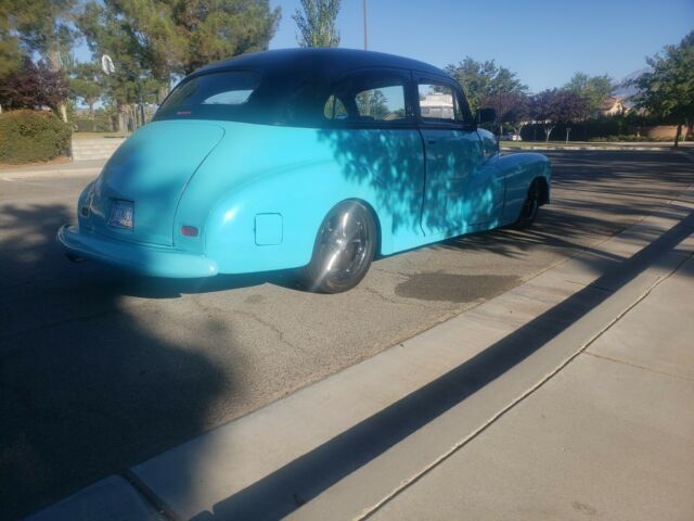 Chevrolet Fleetline 1948 image number 19