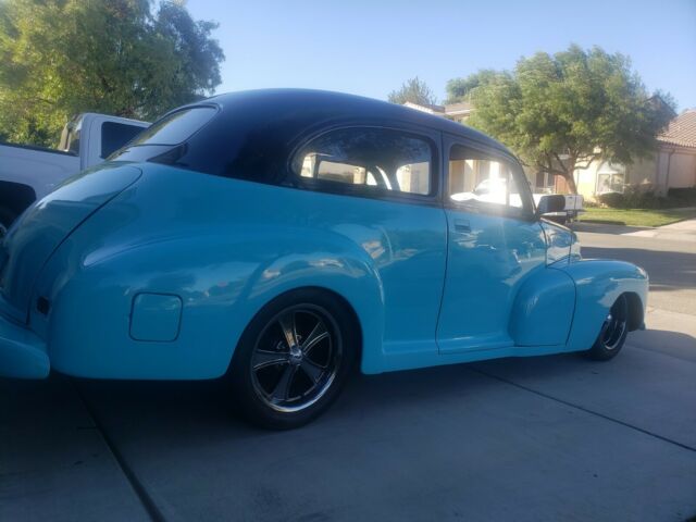 Chevrolet Fleetline 1948 image number 4