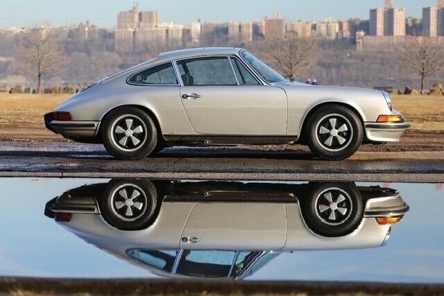 Porsche 911 1973 image number 21