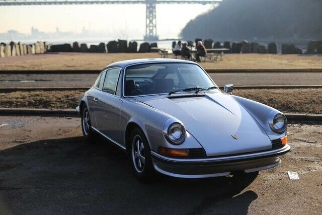 Porsche 911 1973 image number 27