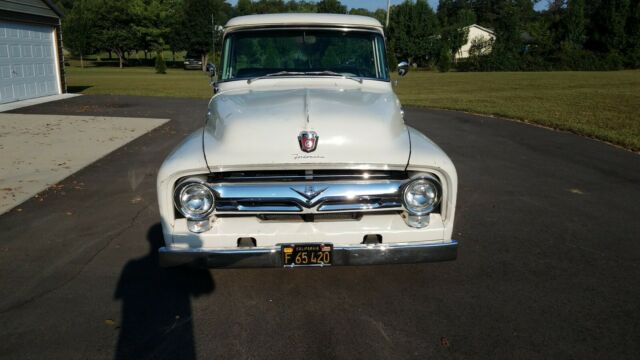 Ford F-100 1956 image number 2