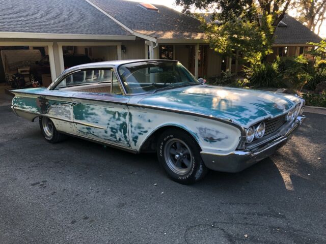 Ford Galaxie 1960 image number 14