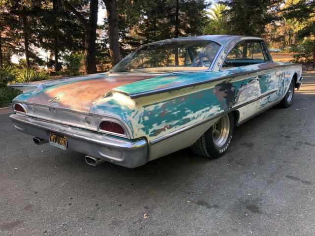 Ford Galaxie 1960 image number 22