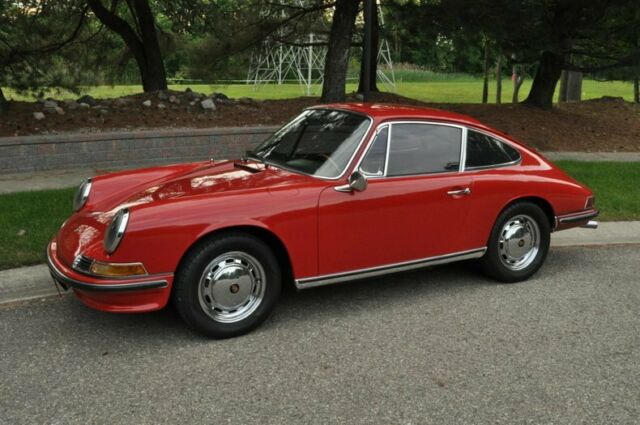 Porsche 911 1966 image number 1