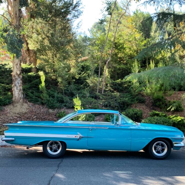 Chevrolet Impala 1960 image number 1