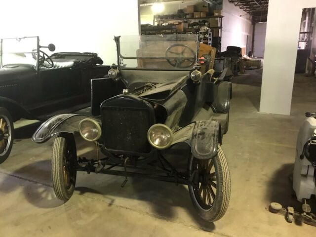 Ford Model T 1917 image number 1