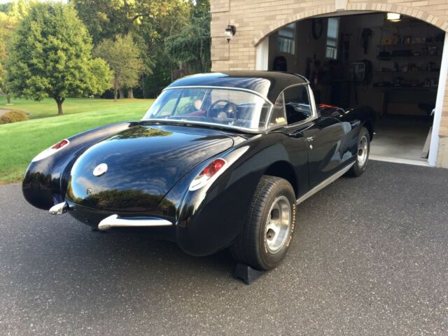 Chevrolet Corvette 1956 image number 47