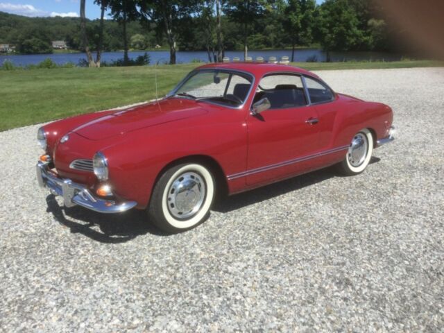 Volkswagen Karmann Ghia 1969 image number 41