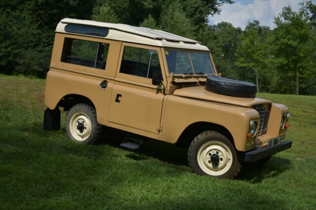 Land Rover Defender 1978 image number 0