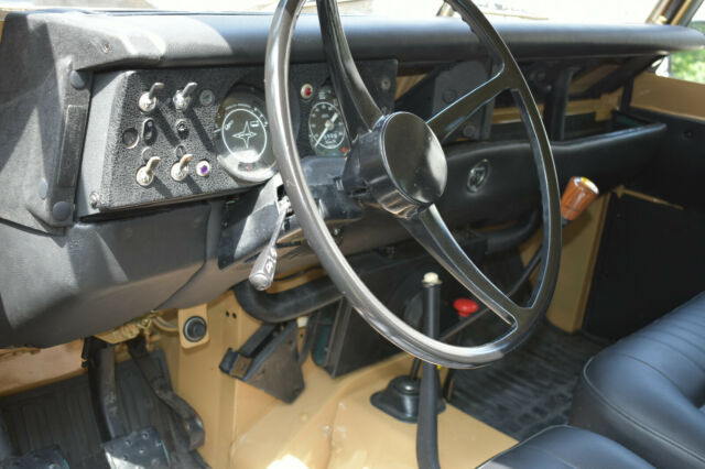 Land Rover Defender 1978 image number 30