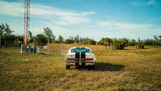 Shelby GT500 1967 image number 21