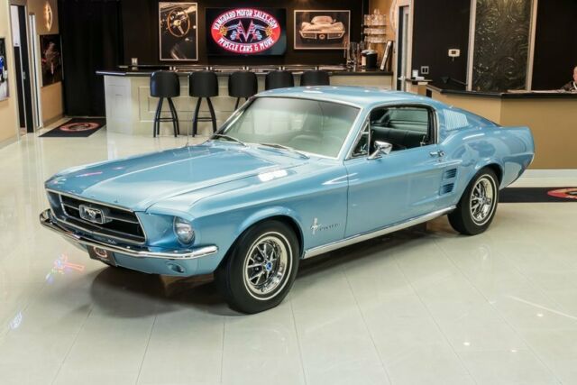 Ford Mustang 1967 image number 28