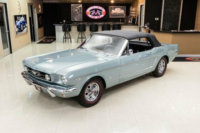 Ford Mustang 1965 image number 30