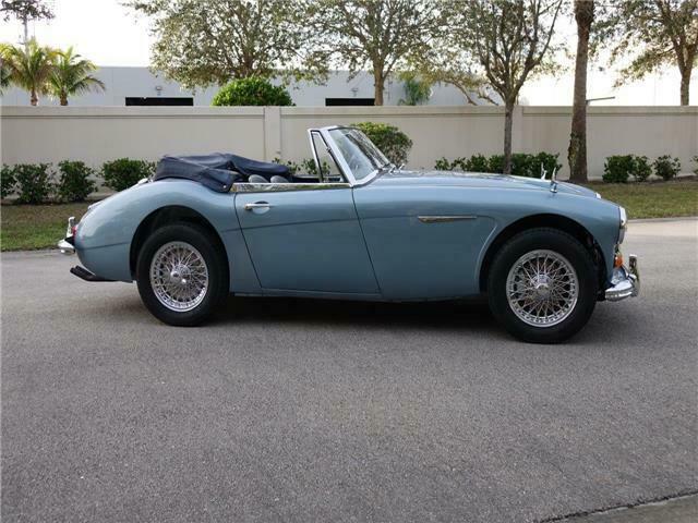 Austin Healey 3000 BJ8 Mark III 1965 image number 1