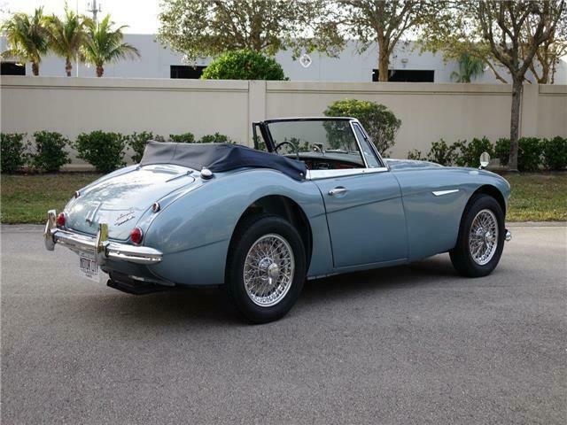 Austin Healey 3000 BJ8 Mark III 1965 image number 2