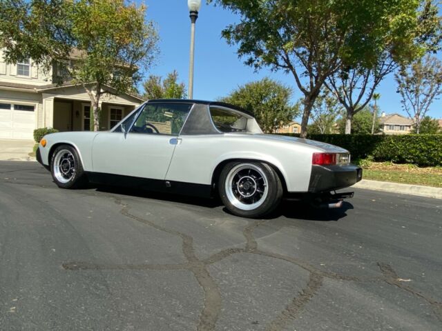 Porsche 914 1974 image number 0