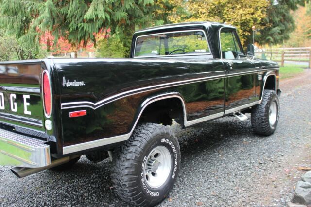 Dodge Power Wagon 1970 image number 32